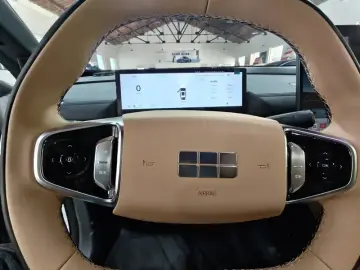 2025 Geely Galaxy A7 с пробегом 100 км