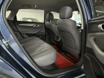 2025 Geely Galaxy A7 с пробегом 37 000 км