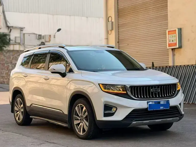 2022 Geely Okavango с пробегом 70 000 км