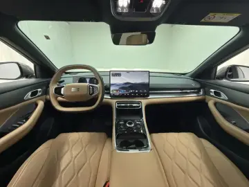 2025 Geely Galaxy A7 с пробегом 24 900 км
