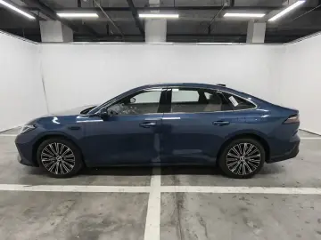 2025 Geely Galaxy A7 с пробегом 7 200 км