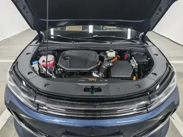 2025 Geely Galaxy A7 с пробегом 7 200 км