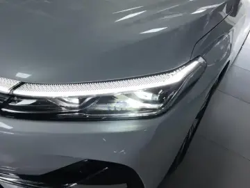 2025 Geely Galaxy A7 с пробегом 24 000 км