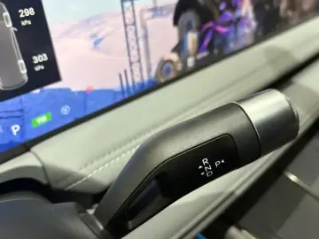 2025 Geely Galaxy E8 с пробегом 66 000 км