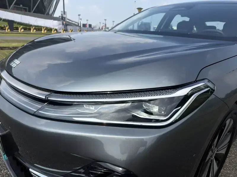2025 Geely Galaxy A7 с пробегом 5 000 км