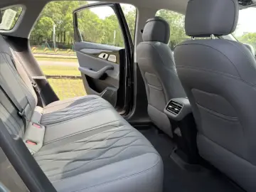 2025 Geely Galaxy A7 с пробегом 5 000 км