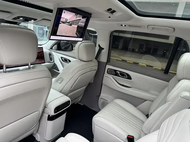 2025 Geely Galaxy M9 с пробегом 11 000 км