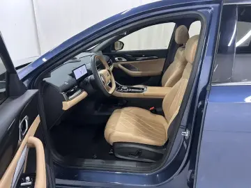 2025 Geely Galaxy A7 с пробегом 11 000 км