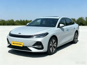 Geely Galaxy A7