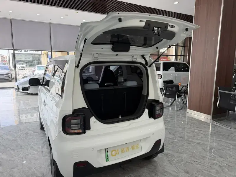 2023 Geely Panda с пробегом 41 000 км