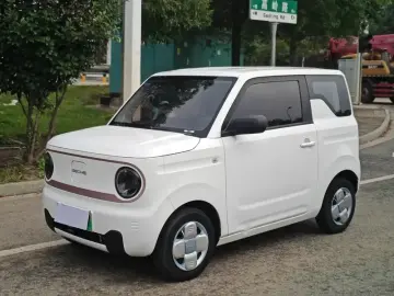 Geely Panda
