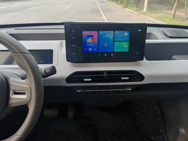 2023 Geely Panda с пробегом 17 000 км