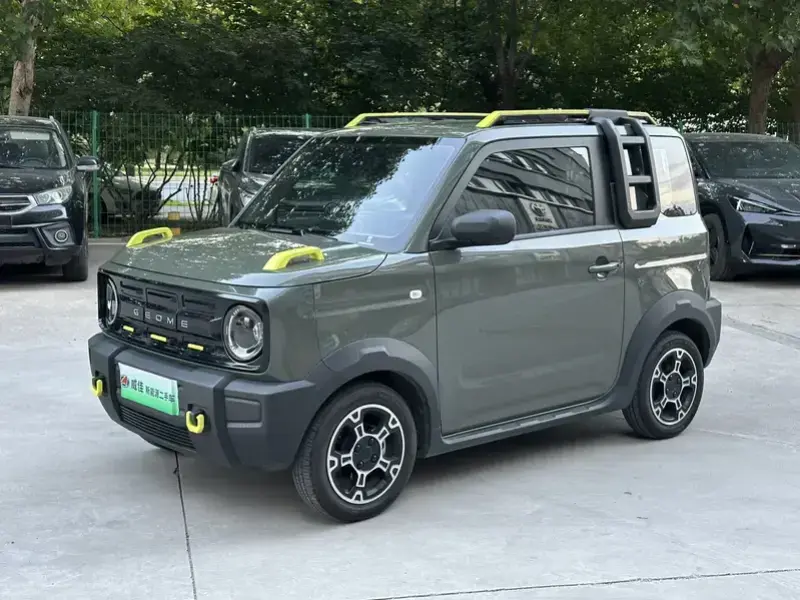 2025 Geely Panda с пробегом 4 800 км