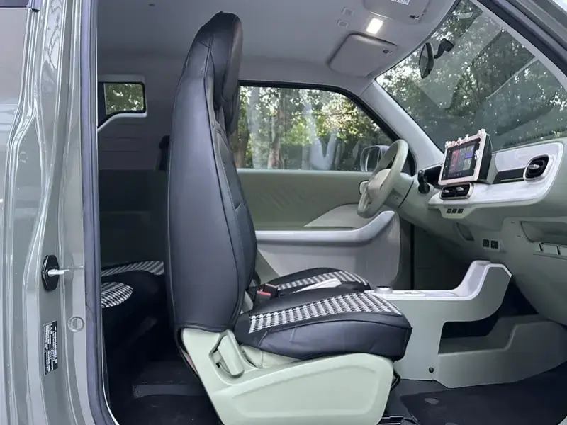 2025 Geely Panda с пробегом 4 800 км