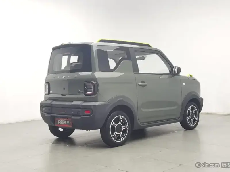 2025 Geely Panda с пробегом 10 100 км