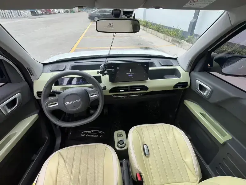 2023 Geely Panda с пробегом 23 000 км