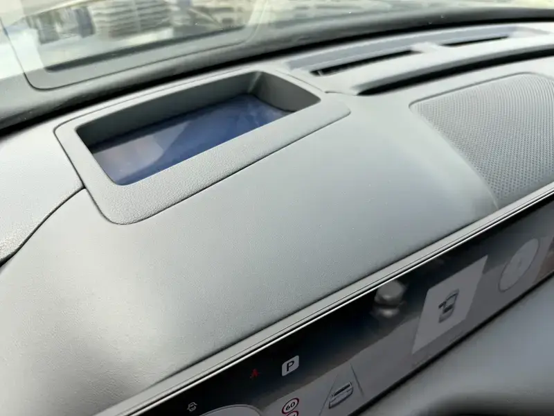 2024 Genesis G80 с пробегом 14 000 км