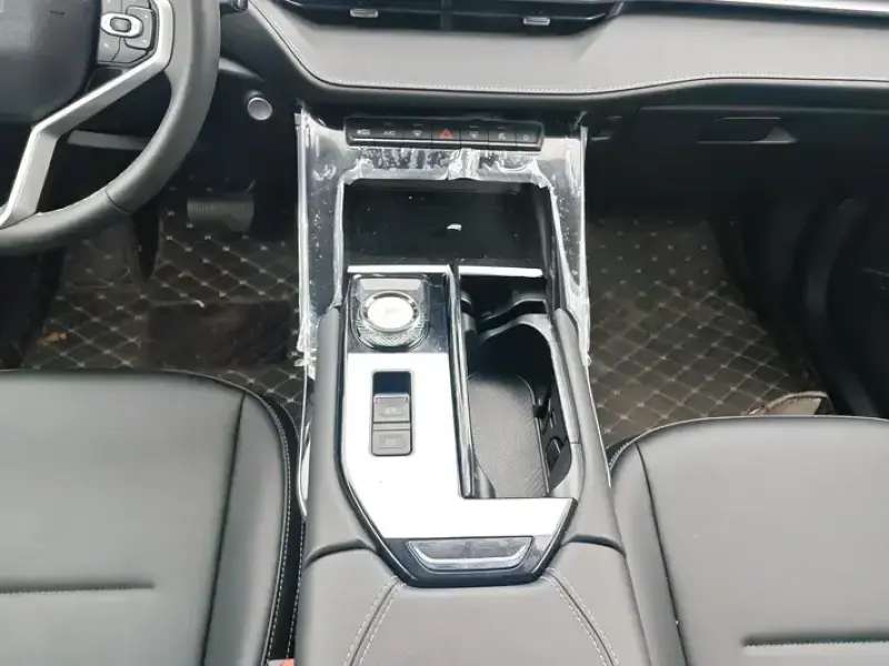 2024 Haval H6 с пробегом 6 000 км