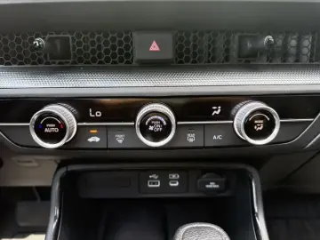 2023 Honda Breeze с пробегом 27 000 км
