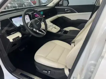 2023 Haval Xiaolong Max с пробегом 23 000 км
