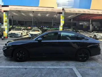 2025 Honda Accord с пробегом 33 000 км