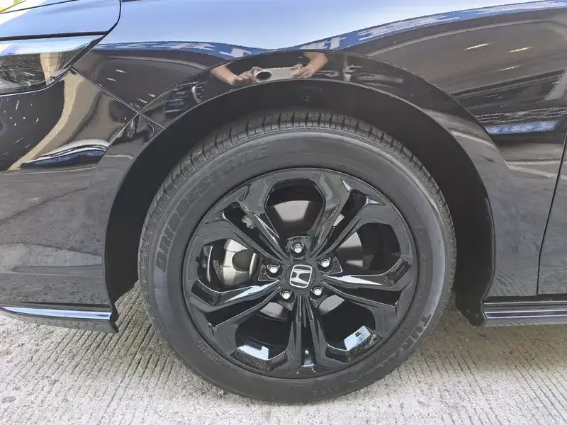 2025 Honda Accord с пробегом 33 000 км
