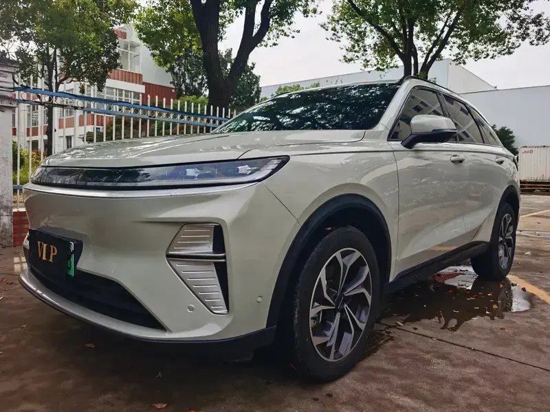 2025 Haval Xiaolong Max с пробегом 12 000 км