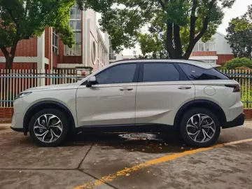 2025 Haval Xiaolong Max с пробегом 12 000 км