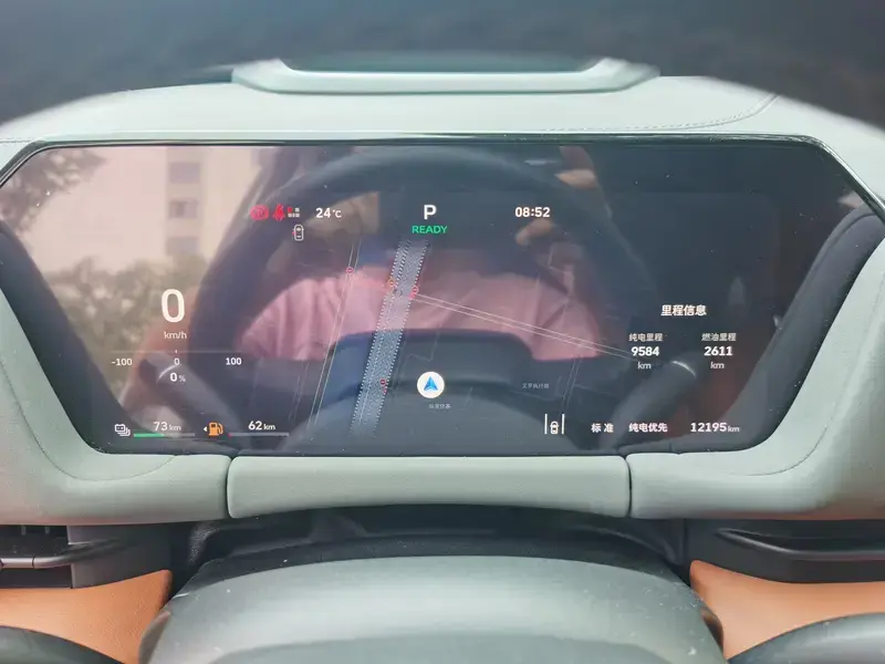 2025 Haval Xiaolong Max с пробегом 12 000 км