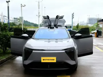 2023 HiPhi Y с пробегом 100 000 км