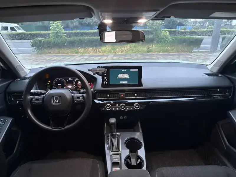 2023 Honda Civic с пробегом 32 000 км