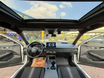2022 Honda Civic с пробегом 52 000 км