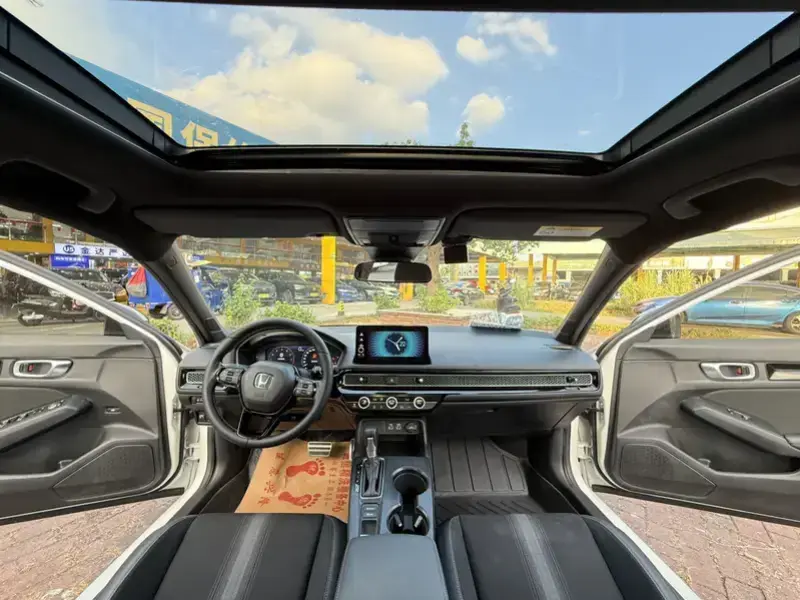 2022 Honda Civic с пробегом 52 000 км