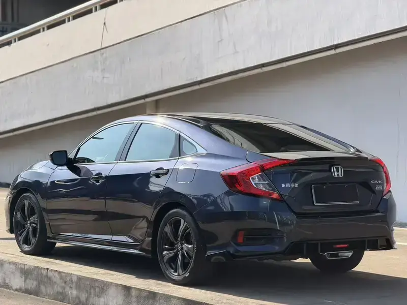 2019 Honda Civic с пробегом 120 000 км