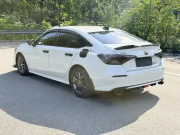 2023 Honda Civic с пробегом 45 000 км