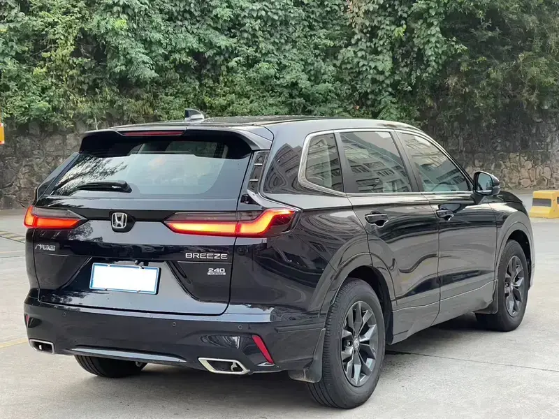 2023 Honda Breeze с пробегом 13 000 км