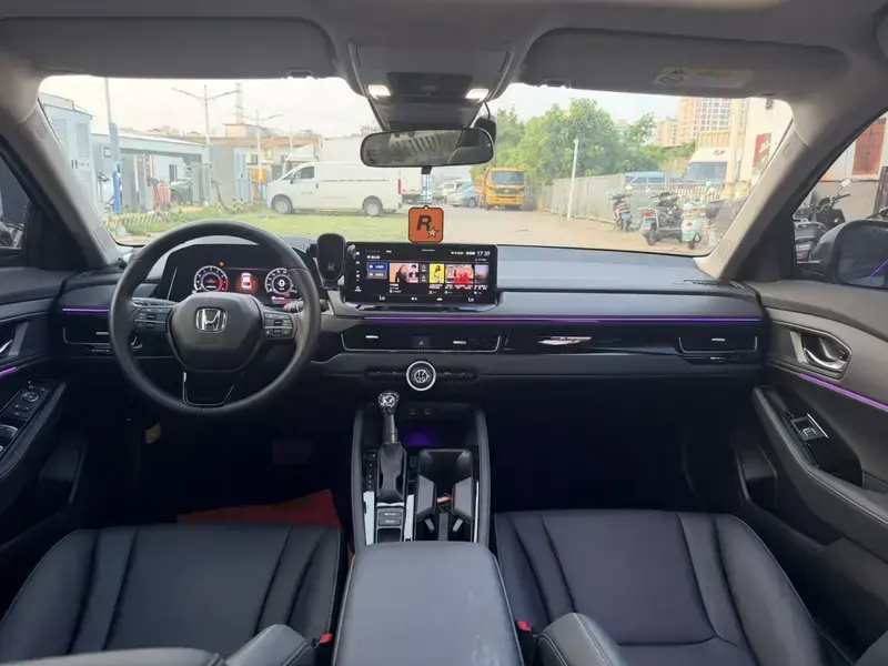2025 Honda Inspire с пробегом 19 000 км