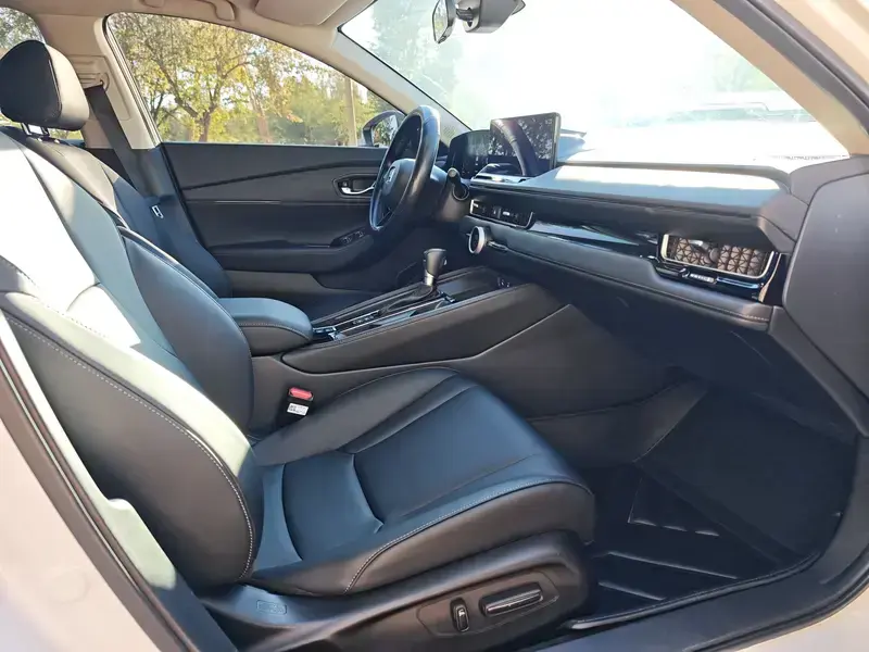 2023 Honda Inspire с пробегом 24 000 км