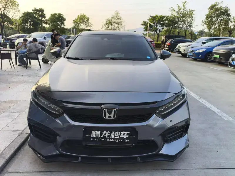 2019 Honda Inspire с пробегом 37 000 км