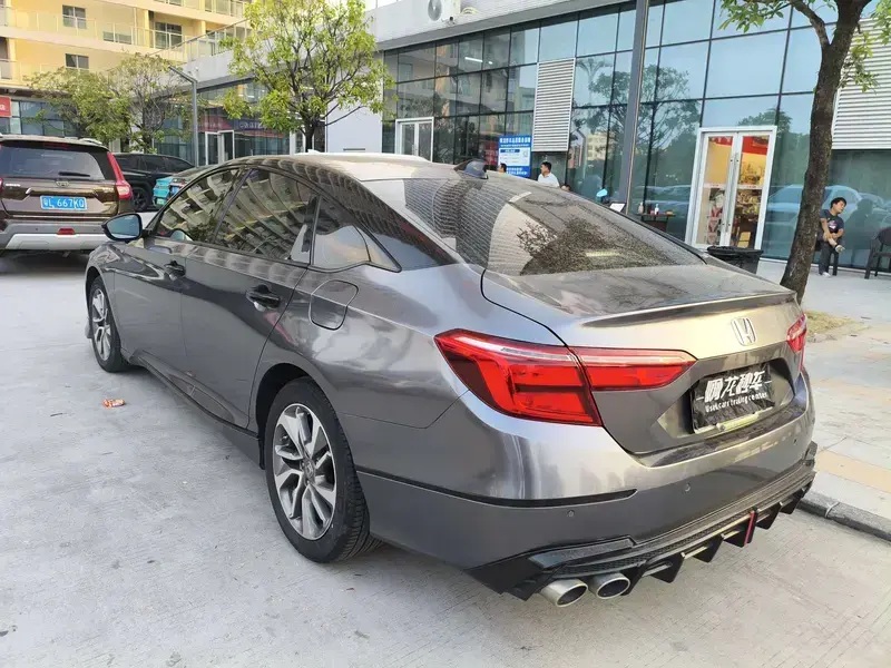 2019 Honda Inspire с пробегом 37 000 км