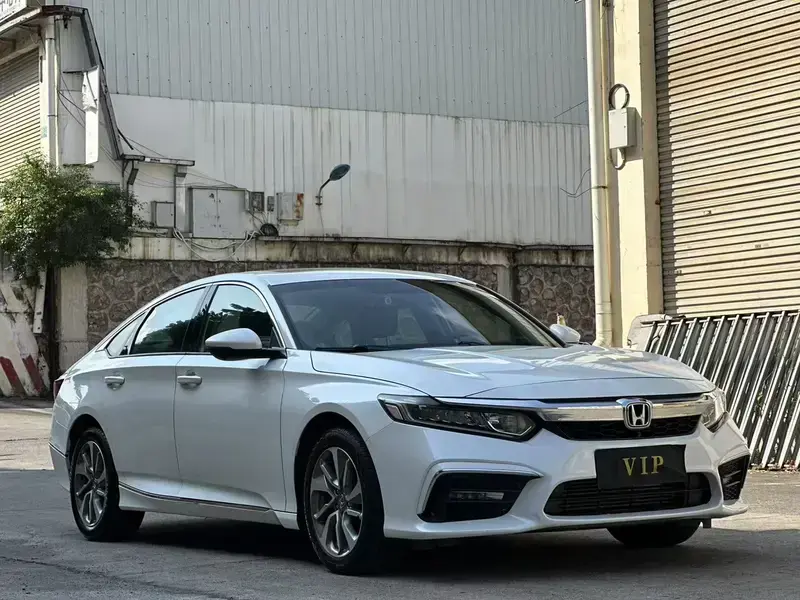2019 Honda Inspire с пробегом 50 000 км