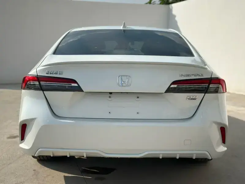 2024 Honda Inspire с пробегом 13 000 км