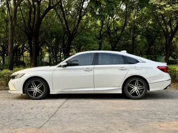 2022 Honda Inspire с пробегом 53 000 км