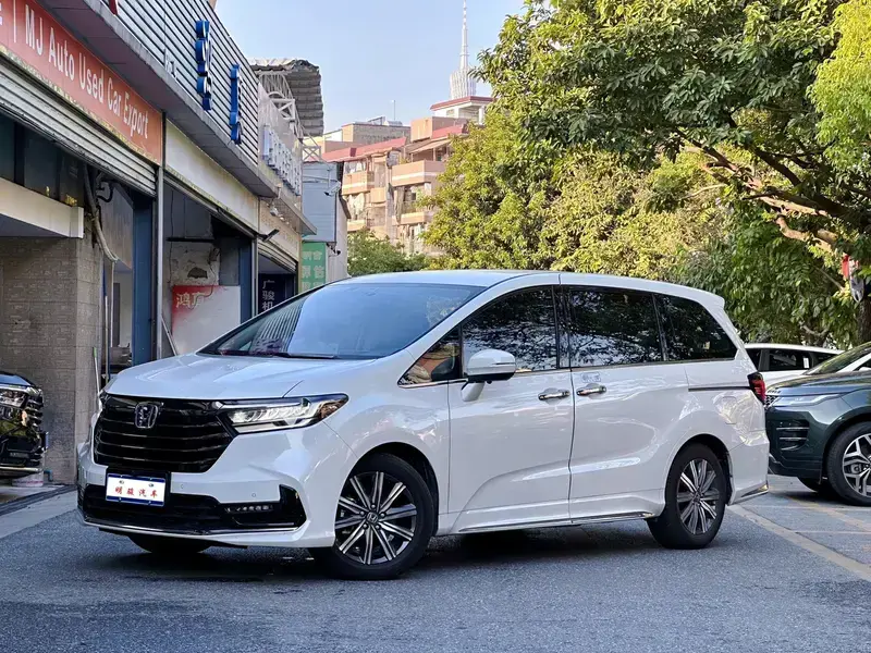 2024 Honda Odyssey с пробегом 30 000 км