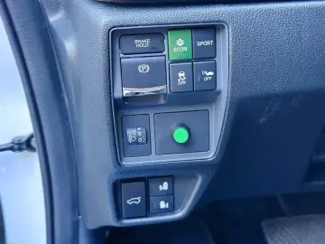 2024 Honda Odyssey с пробегом 30 000 км