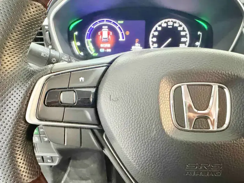 2024 Honda Odyssey с пробегом 17 000 км