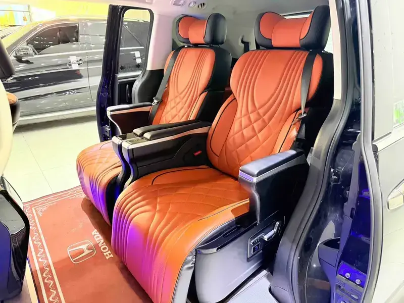 2024 Honda Odyssey с пробегом 17 000 км