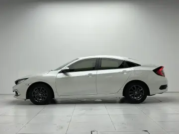 2019 Honda Civic с пробегом 25 000 км
