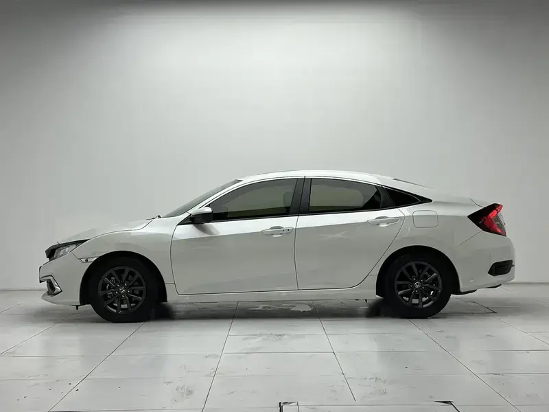 2019 Honda Civic с пробегом 25 000 км
