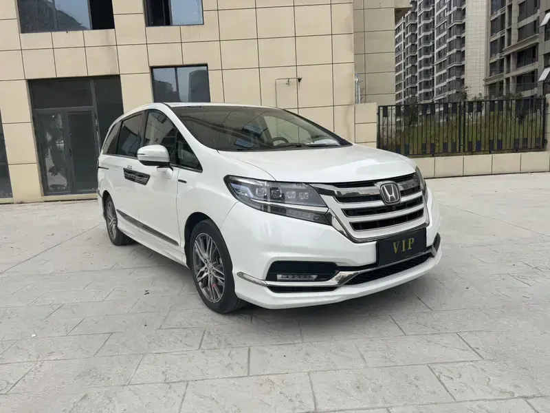 2019 Honda Elysion с пробегом 116 000 км